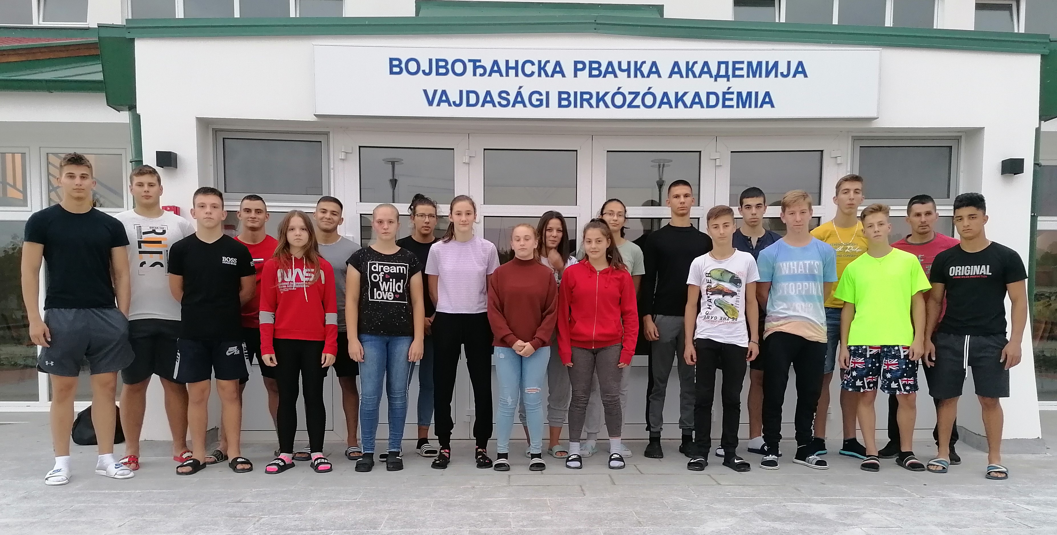 Beköltöztek az akadémisták